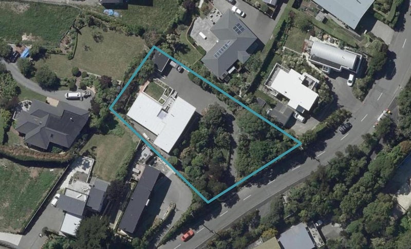 108 Mount Pleasant Road, Mount Pleasant, Christchurch - Carousel 1