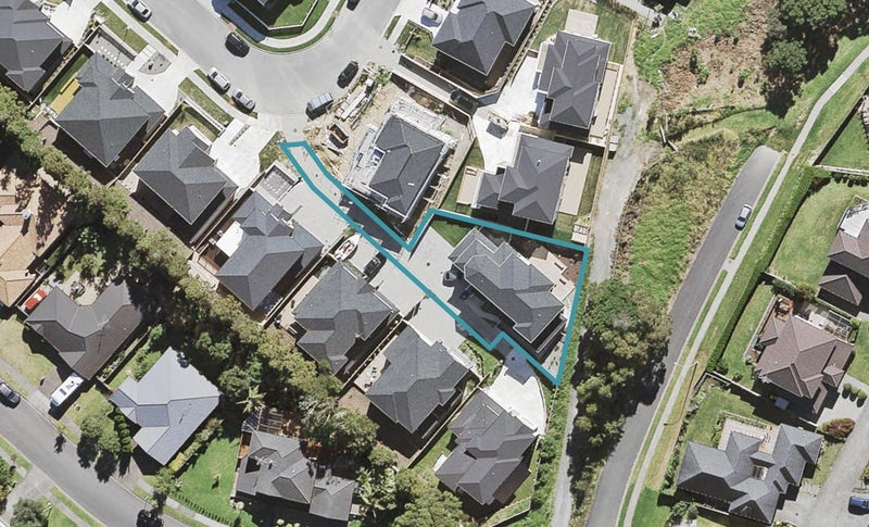 124 Admirals Court Drive, Greenhithe, Auckland - Carousel 1