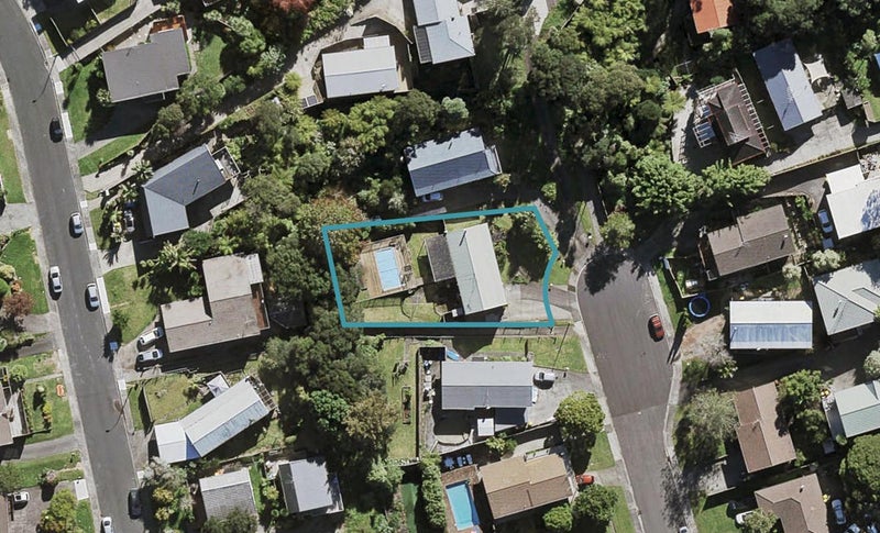 32 Sapphire Place, Bayview, Auckland - Carousel 1
