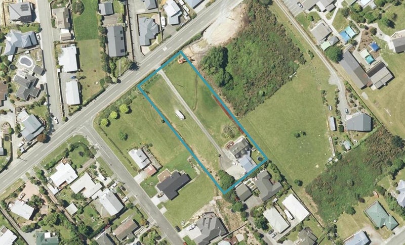 266 Waikawa Road, Waikawa, Picton - Carousel 1