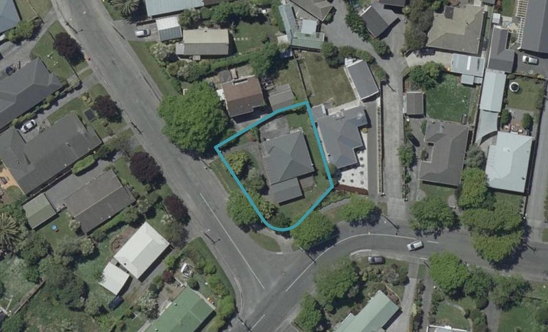 4 Bishopsworth Street, Hillsborough, Christchurch - Carousel 1