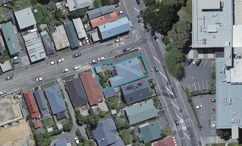 32 Wallace Street, Mount Cook, Wellington - Carousel 1