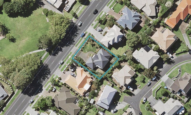 30 Whitford Road, Botany Downs, Auckland - Carousel 1