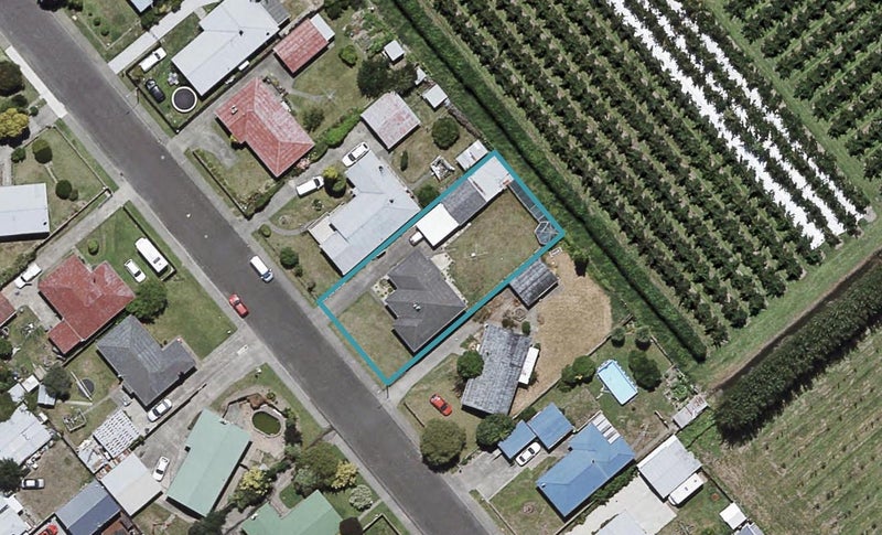 28 Deal Crescent, Flaxmere, Hastings - Carousel 1