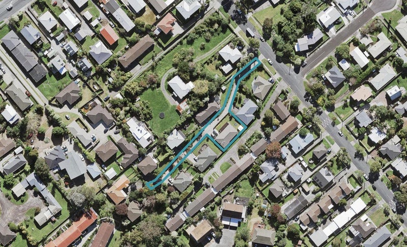 2/19 Gardner Avenue, New Lynn, Auckland - Carousel 1