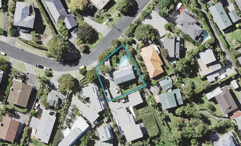 52 Penzance Road, Mairangi Bay, Auckland - Carousel 1