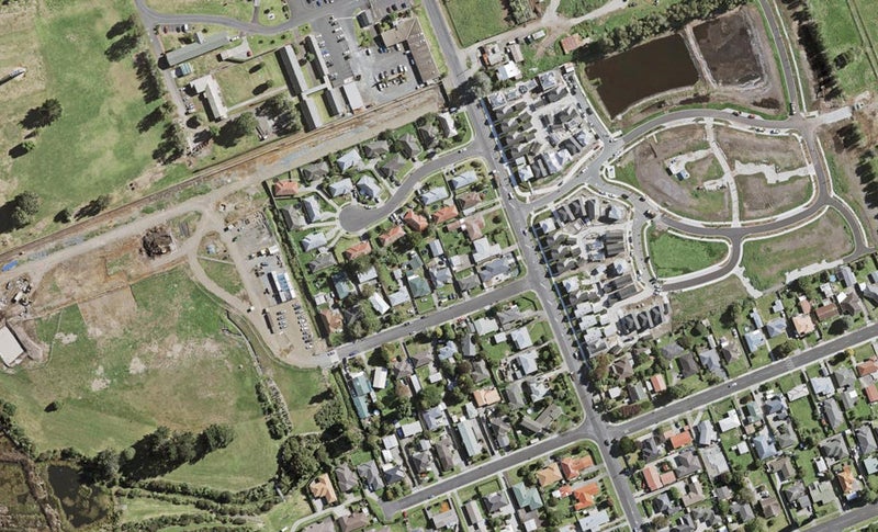 1C Matheson Street, Papakura, Papakura - Carousel 1