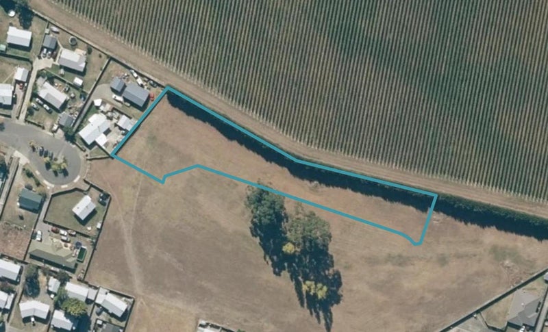 0 Whakaruru Crescent, FLAXMERE, HASTINGS - Carousel 1