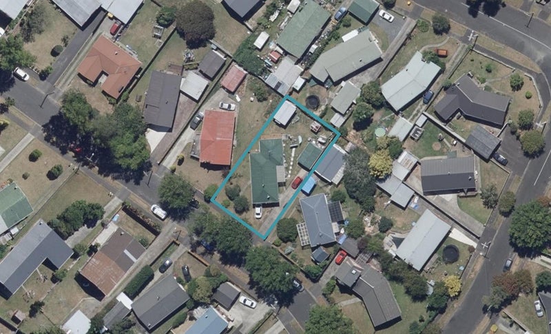 6 Leeds Street, Silverdale, Hamilton - Carousel 1