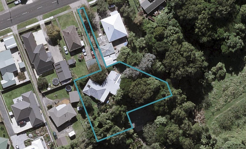53A Brois Street, Frankleigh Park, New Plymouth - Carousel 1