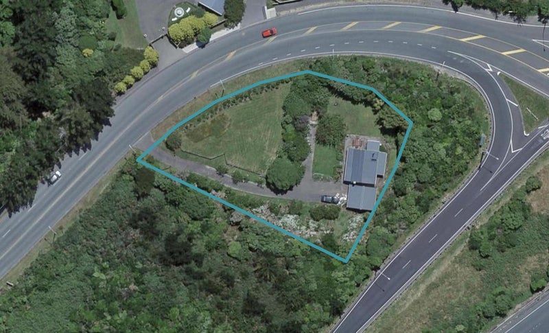 1 Westchester Drive, Glenside, Wellington - Carousel 1