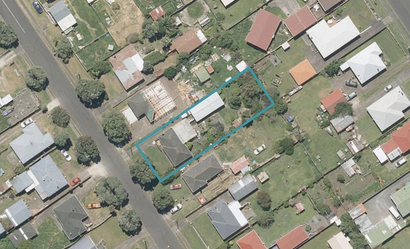 78 Thatcher Street, Castlecliff, Whanganui - Carousel 1