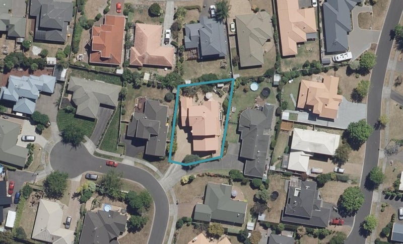 14 Ballantrae Place, Huntington, Hamilton - Carousel 1