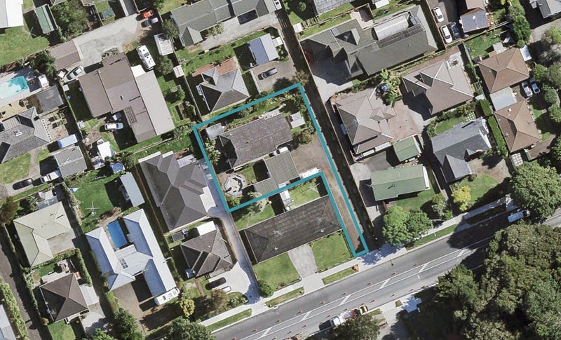 33 Beach Road, Pahurehure, Papakura - Carousel 1