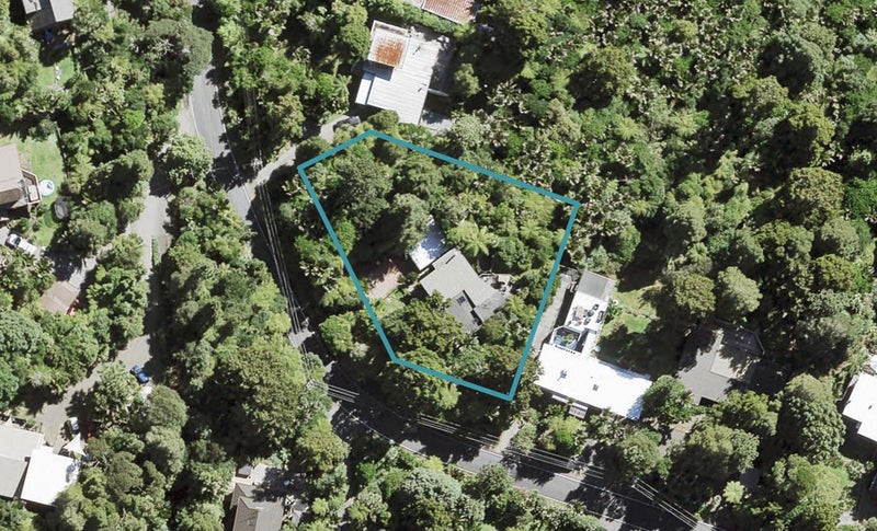 256 Shaw Road, Titirangi, Auckland - Carousel 1