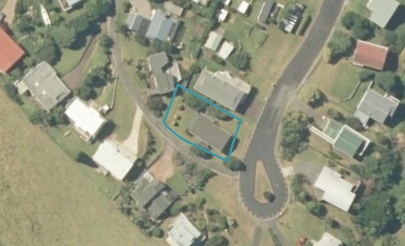 218 Russell Bruce Place, Onemana, Whangamatā - Carousel 1
