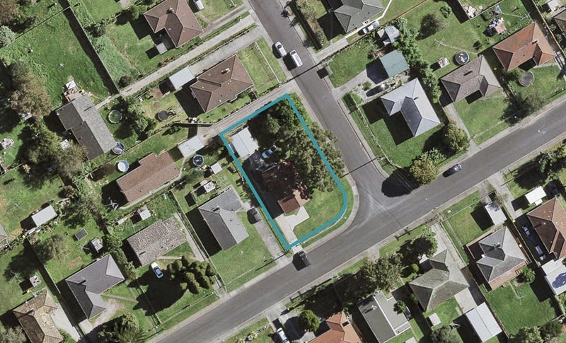 11 Calvert Street, Papakura, Papakura - Carousel 1