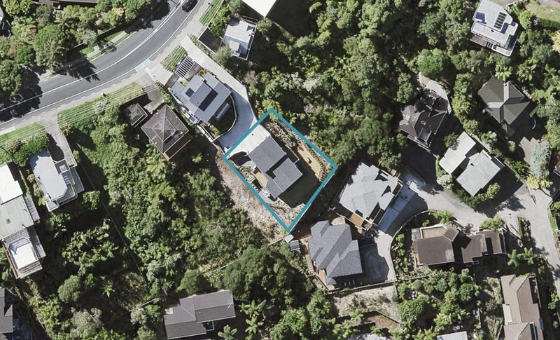 168 Browns Bay Road, Murrays Bay, Auckland - Carousel 1