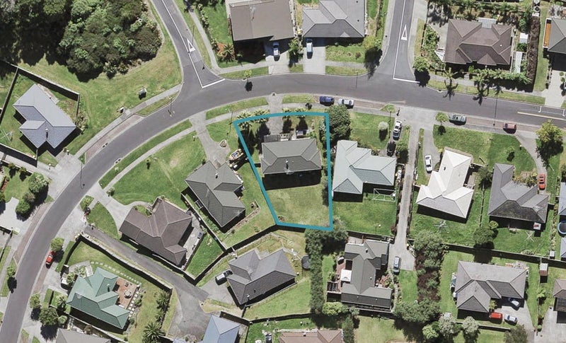 48 Hewlett Road, Massey, Auckland - Carousel 1