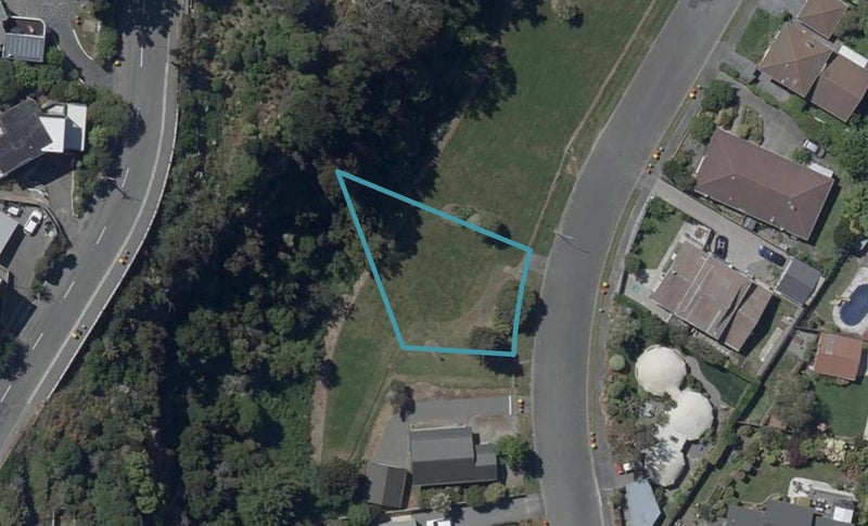 16 Aratoro Place, Mount Pleasant, Christchurch - Carousel 1