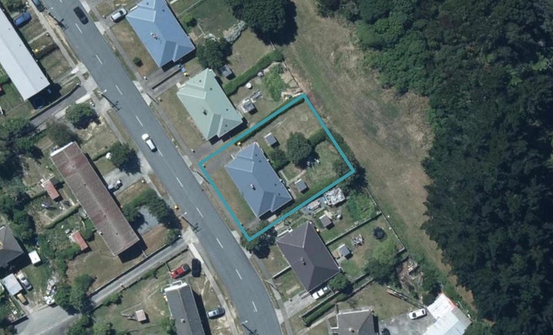 144 Bedford Street, Cannons Creek, Porirua - Carousel 1