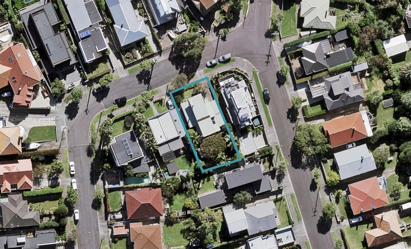 21 Winsomere Crescent, Westmere, Auckland - Carousel 1