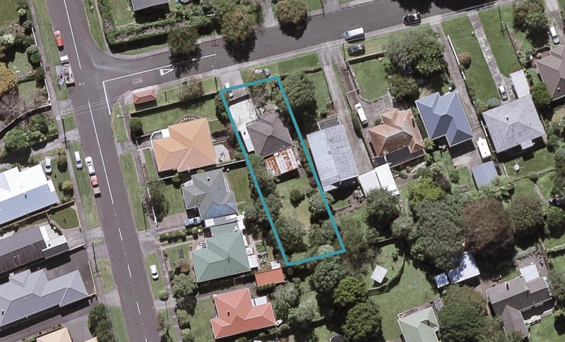 71 Doralto Road, Frankleigh Park, New Plymouth - Carousel 1