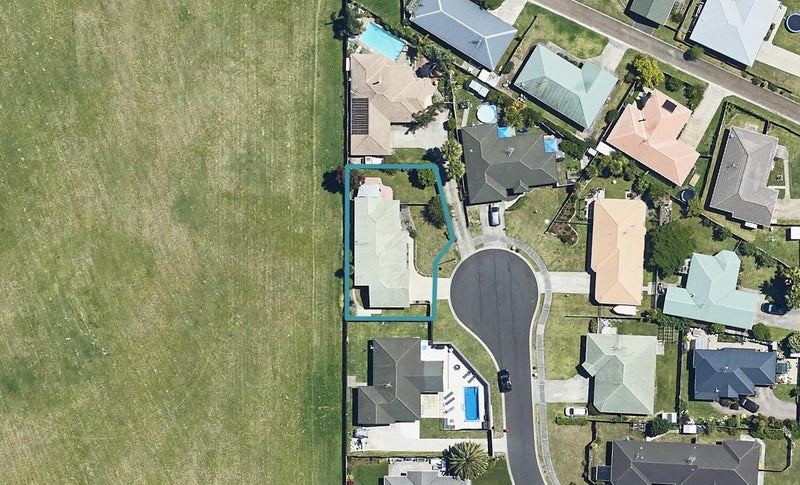 17 Thoroughbred Place, Papamoa Beach, Papamoa - Carousel 1