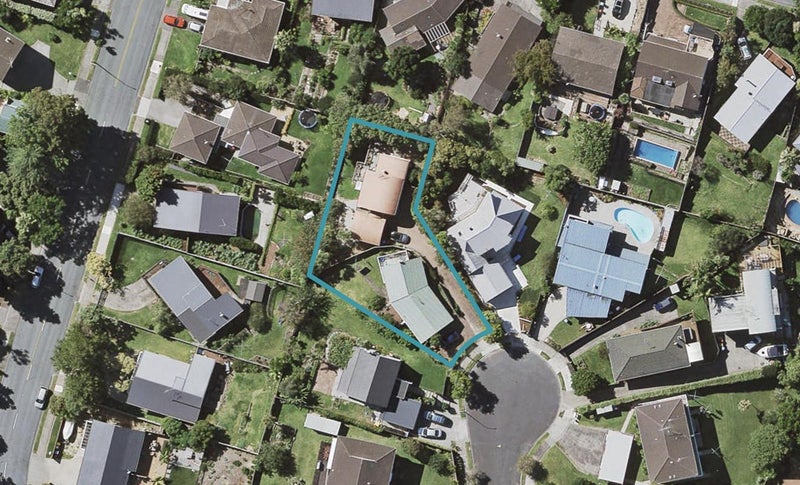 18 Cruickshank Crescent, Meadowbank, Auckland - Carousel 1