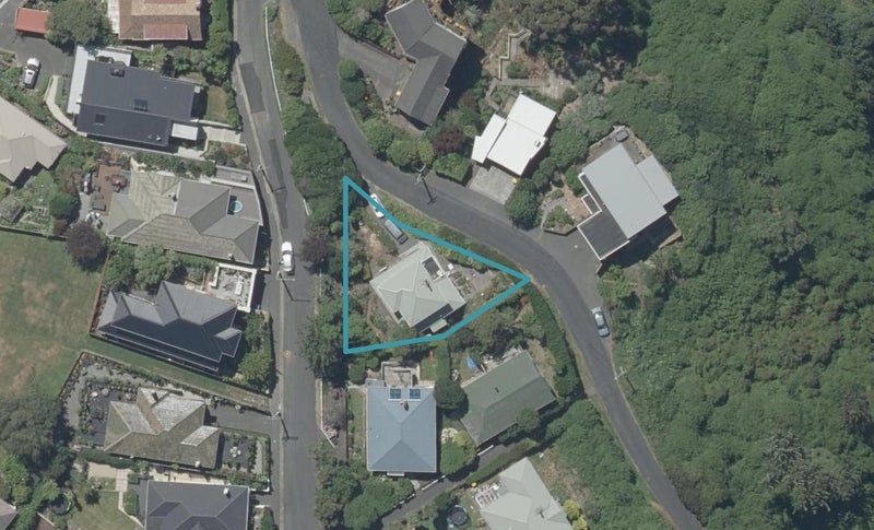22 Cairnhill Street, Maori Hill, Dunedin - Carousel 1