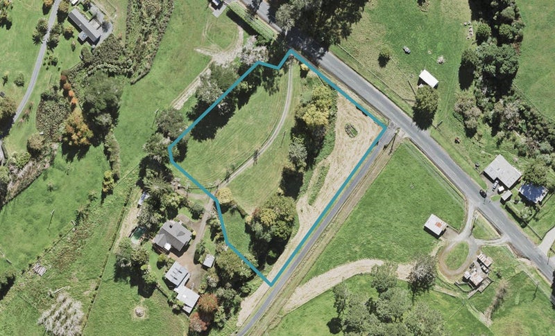 136 Mahoenui Valley Road, Albany - Carousel 1