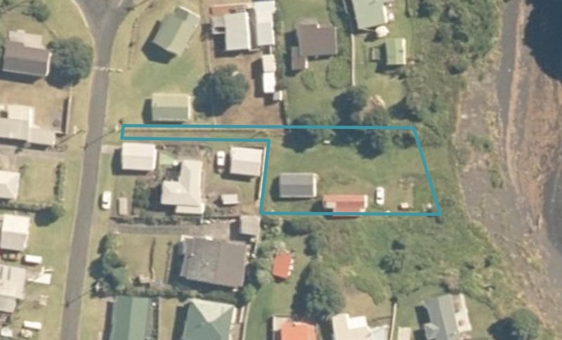 3 Point Road, Mokau, Mōkau - Carousel 1
