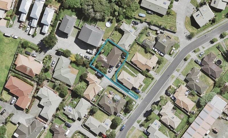 35 Charlenne Close, Ranui, Auckland - Carousel 1