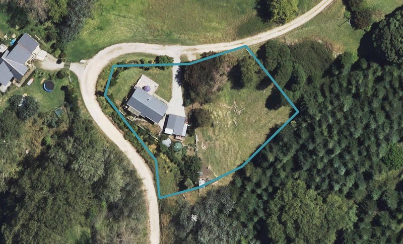 131 Lysnar Street, Okitu, Gisborne - Carousel 1