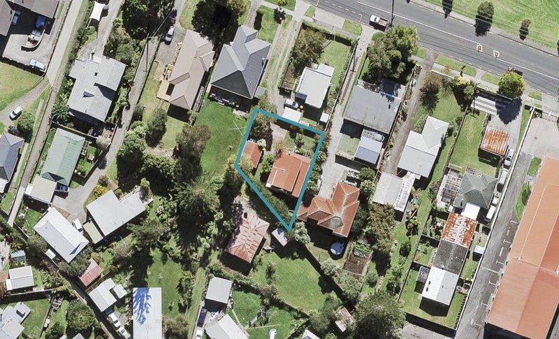 21A Margan Avenue, New Lynn, Auckland - Carousel 1