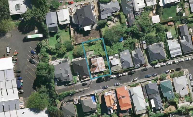 19 Stratford Street, Parnell, Auckland - Carousel 1