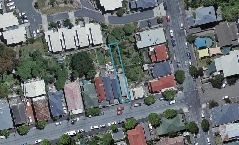 27 Lawrence Street, Newtown, Wellington - Carousel 1