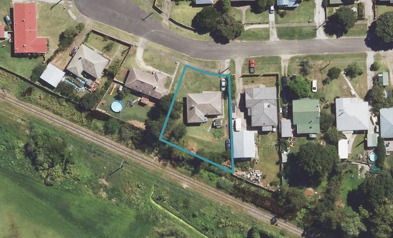 44 Lyndhurst Street, Awapuni, Gisborne - Carousel 1