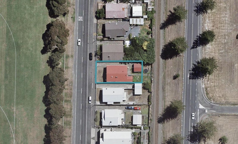 42 Te Awa Avenue, Te Awa, Napier - Carousel 1