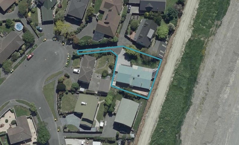 11C Sonning Place, Redwood, Christchurch - Carousel 1