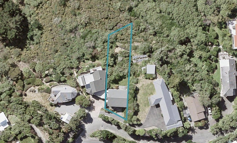 71 Howard Road, Point Howard, Lower Hutt - Carousel 1