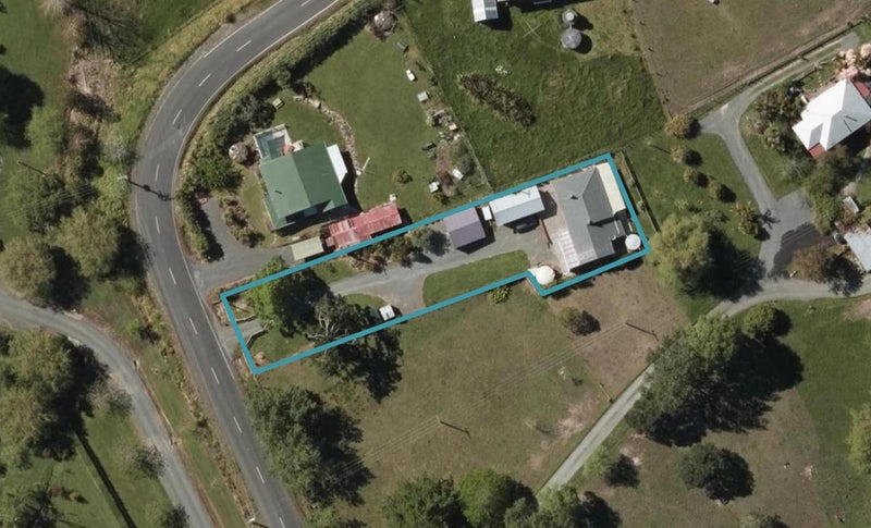 201 Abbey Caves Road, Whangarei - Carousel 1