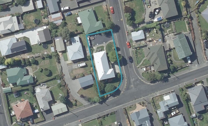 2 Shulma Street, Abbotsford, Dunedin - Carousel 1