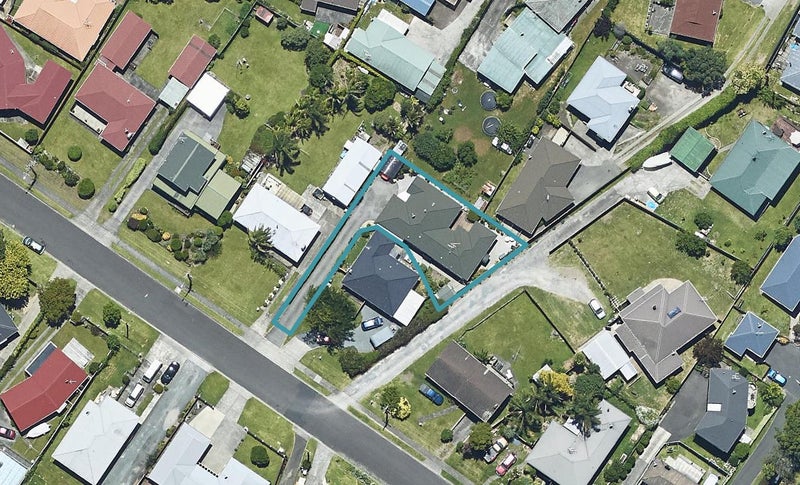 39 Chadwick Road, Greerton, Tauranga - Carousel 1