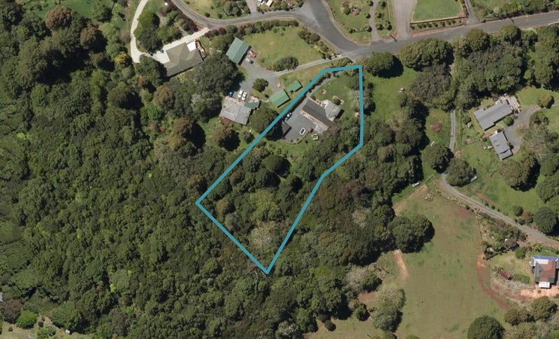 65 Waipanga Road, Te Kamo, Whangarei - Carousel 1