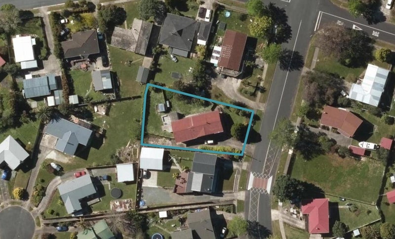 14 Ross Street, Onerahi, Whangarei - Carousel 1