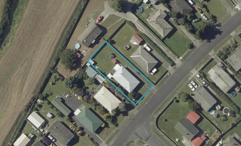 11 Coventry Street, Highbury, Palmerston North - Carousel 1