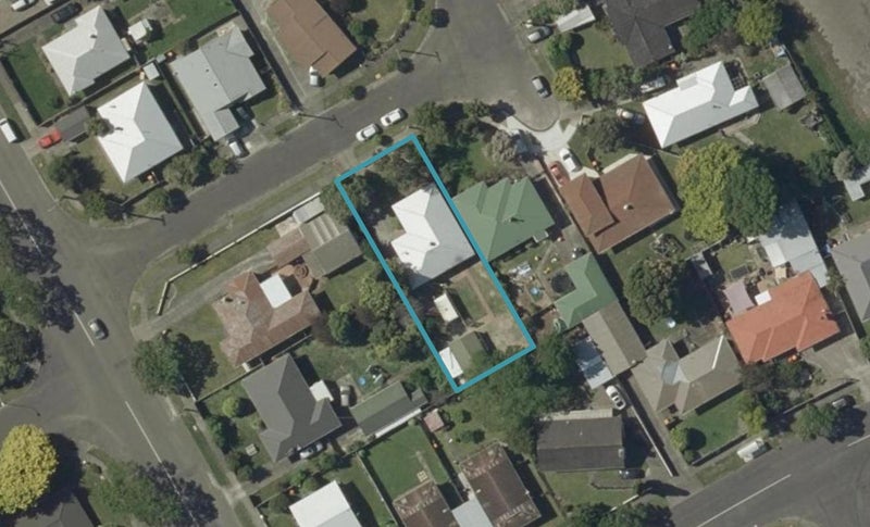 10 Laurel Place, Awapuni, Palmerston North - Carousel 1