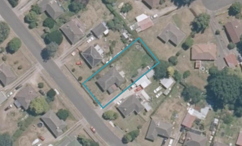 16 Kauri Drive, Wairakei, Taupo - Carousel 1
