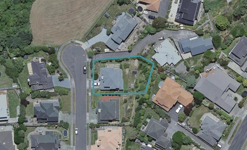14 Eastcott Grove, Churton Park, Wellington - Carousel 1
